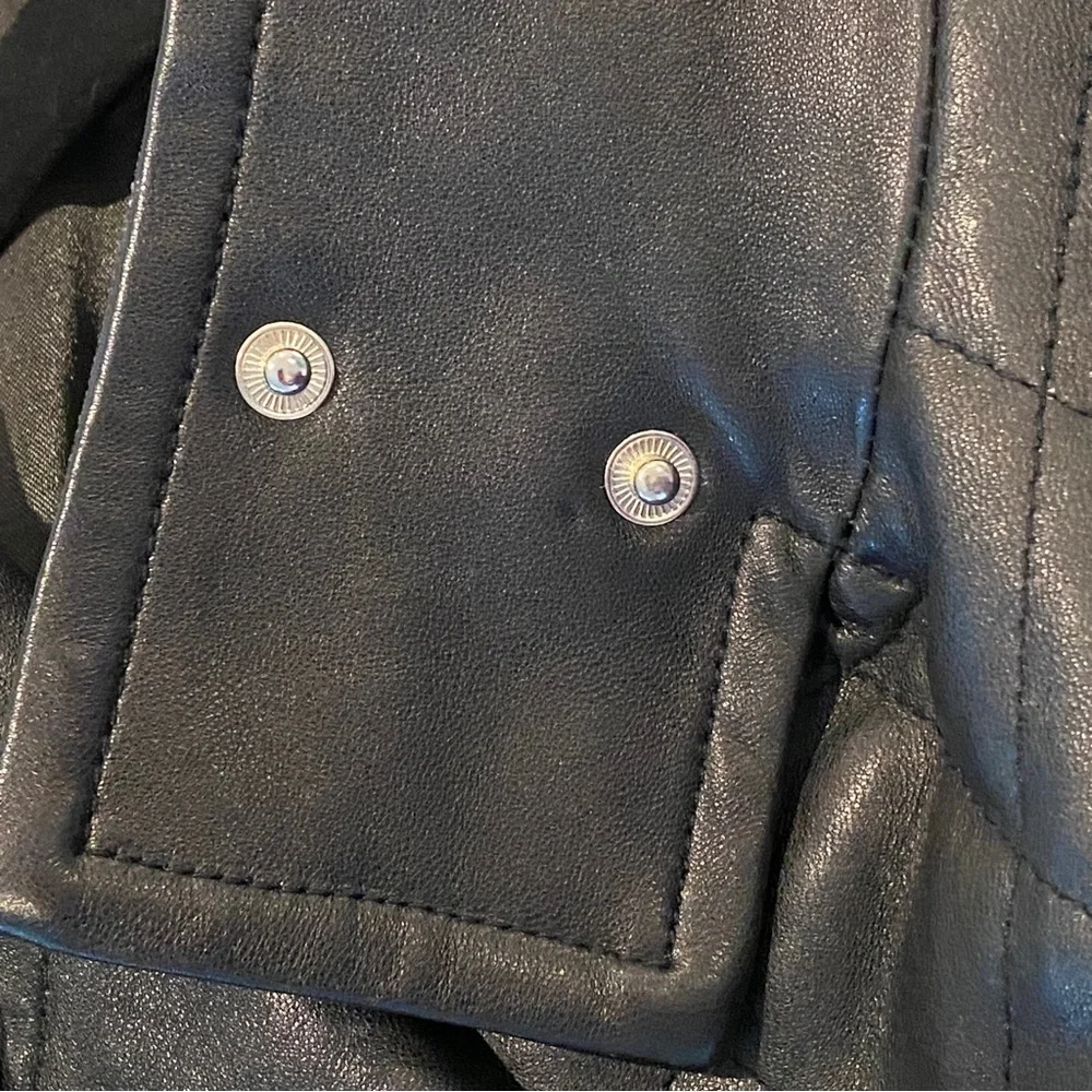 ⭐️HOST PICK⭐️ Mackage Leather Jacket - Picture 12 of 16